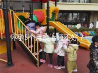 懷孕5個月晚上睡不好？可能是你睡覺姿勢不對