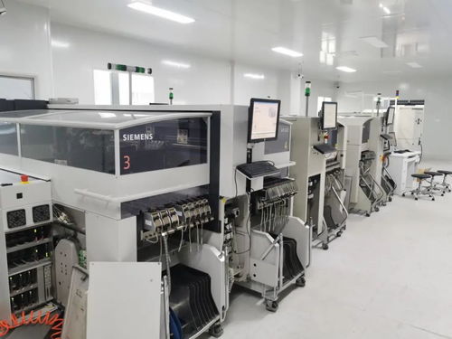 國產(chǎn)化新里程 樂山市首片服務(wù)器主板在寶德自強貼片廠成功試產(chǎn)